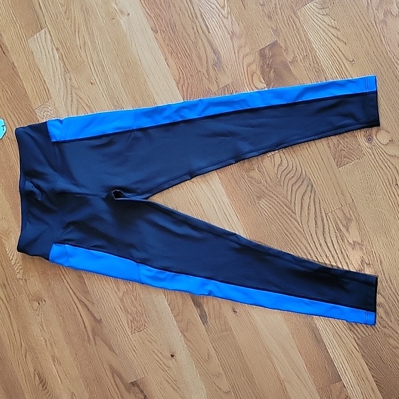 NWT LulaRoe Rise Brave Leggings Size Small - Picture 4 of 6